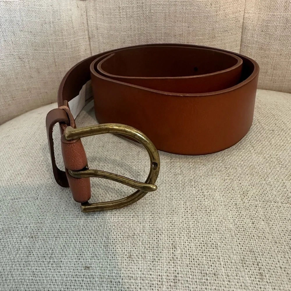 American Eagle Brown Distressed Genuine Cow Leather Belt Woman’s S Adjustable